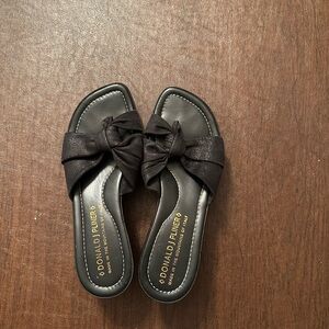 Donald J Pliner Sandals - Size 6